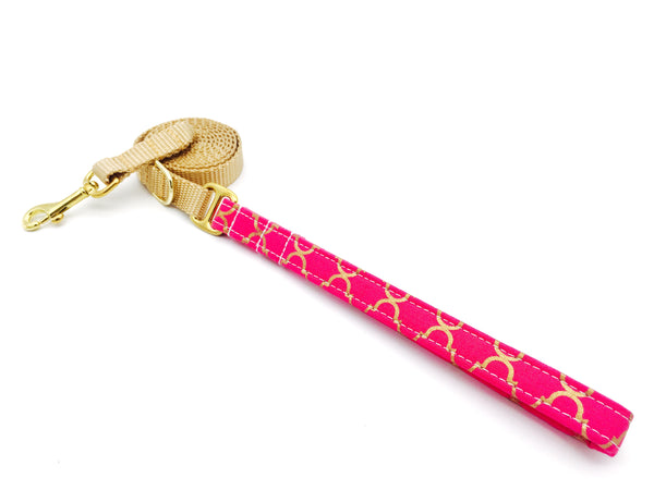 4 Black Paws | Pink & Gold Trefoil Leash